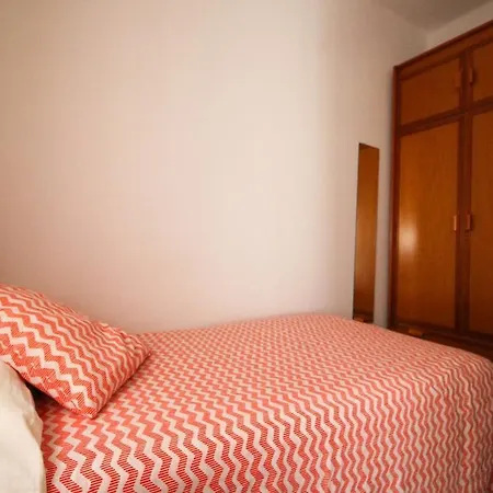公寓 Three Bedrooms In La Caleta