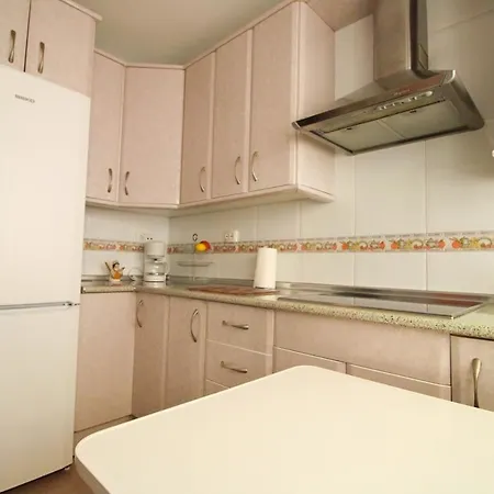 דירה Three Bedrooms In La Caleta *
